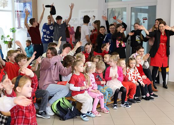 Grafika 37: KONCERT WALENTYNKOWY