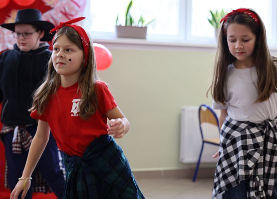 Grafika 49: KONCERT WALENTYNKOWY