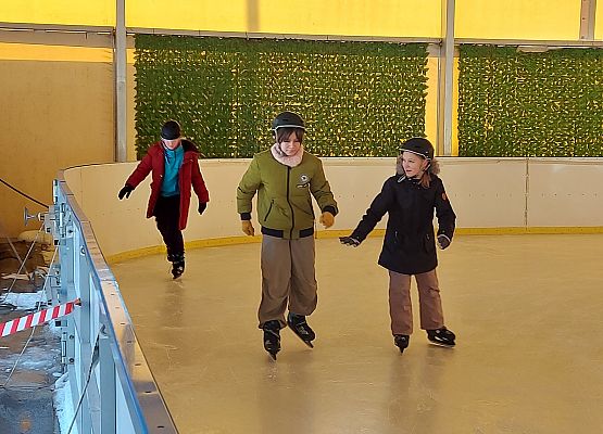 Grafika 8: Wyjazd kl. 5 na lodowisko