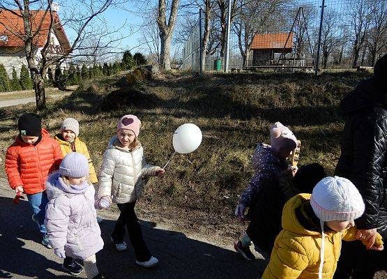 Grafika 11: Witamy wiosnę