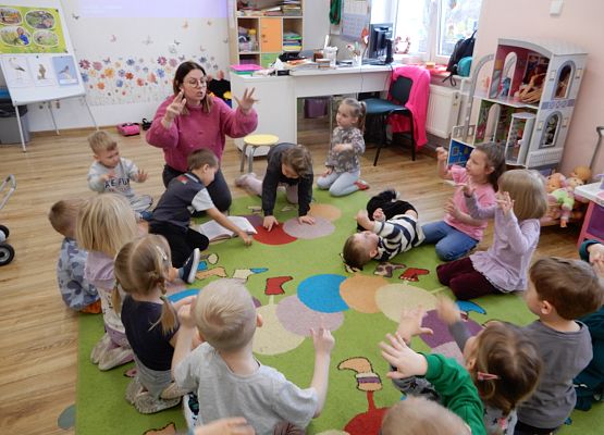 Grafika 31: Dlaczego bałwanki żegnają się z nami? - zabawy badawcze