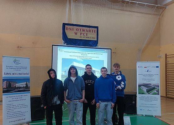 Grafika 7: Targi edukacyjne dla ósmoklasistów