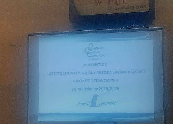 Grafika 2: Targi edukacyjne dla ósmoklasistów