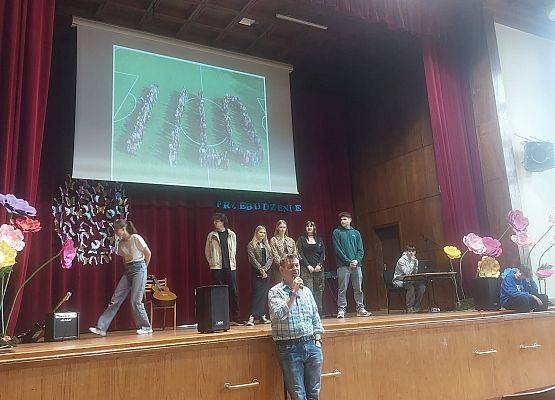 Grafika 1: Targi edukacyjne dla ósmoklasistów