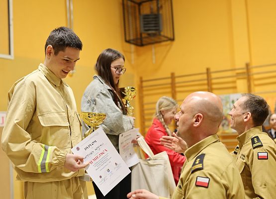 Grafika 16: Powiatowy Turniej Wiedzy Pożarniczej