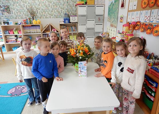 Grafika 3: Mali Dużym w Wielkanoc