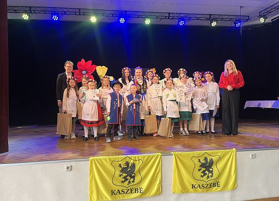 Grafika 4: Eliminacje gminne 54. Konkursu Recytatorskiego Literatury Kaszubskiej "Rodnô Mòwa"