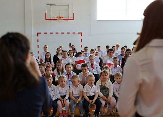 Grafika 27: Pierwsza rocznica nadania imienia  - Dzień Patrona