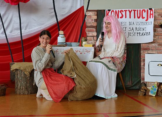 Grafika 31: Pierwsza rocznica nadania imienia  - Dzień Patrona