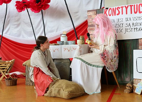 Grafika 32: Pierwsza rocznica nadania imienia  - Dzień Patrona