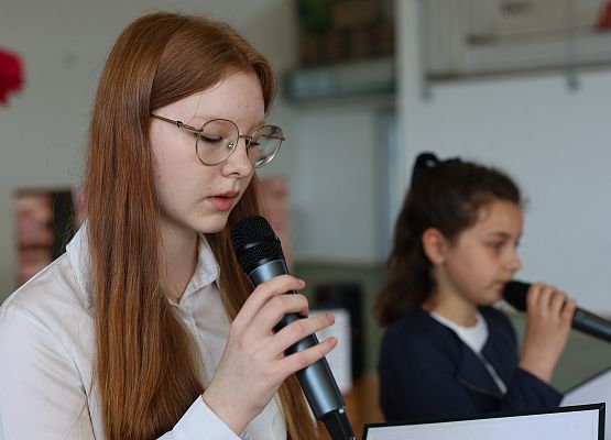 Grafika 34: Pierwsza rocznica nadania imienia  - Dzień Patrona