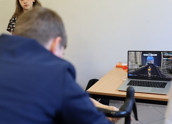 Grafika 58: Pierwsza rocznica nadania imienia  - Dzień Patrona