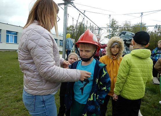 Grafika 18: Wizyta strażaków