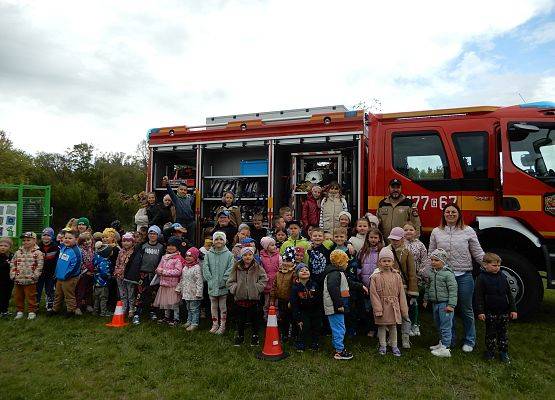 Grafika 26: Wizyta strażaków