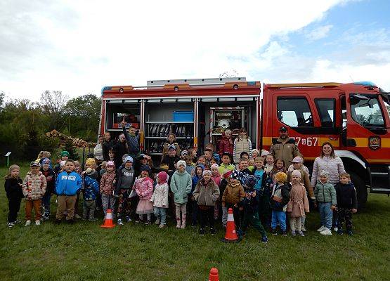 Grafika 27: Wizyta strażaków