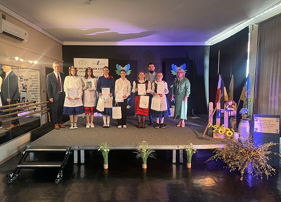 Grafika 7: Eliminacje powiatowe 54. Konkursu Recytatorskiego Literatury Kaszubskiej "Rodnô Mòwa"