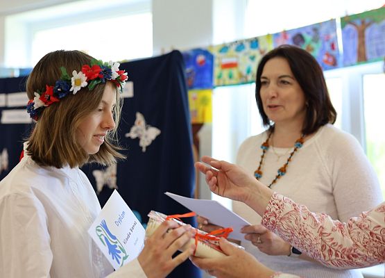 Grafika 8: Eliminacje szkolne 54. Konkursu Recytatorskiego Literatury Kaszubskiej "Rodnô Mòwa"