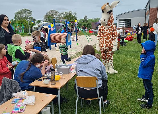 Grafika 15: Festyn rodzinny