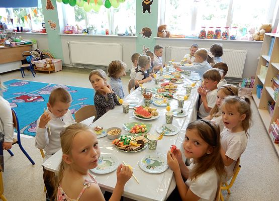 Grafika 10: Zakończenie Roku w przedszkolu.