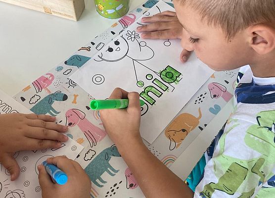 Grafika 45: Międzynarodowy Dzień Kropki w przedszkolu