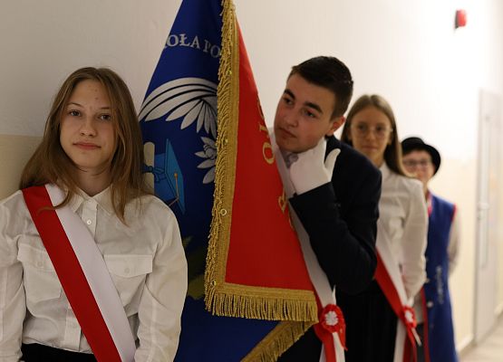 Grafika 29: Pasowanie na uczniów klasy pierwszej