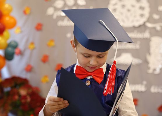 Grafika 60: Pasowanie na uczniów klasy pierwszej