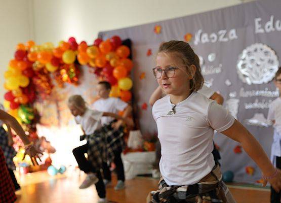 Grafika 8: Dzień EDUKACJI NARODOWEJ