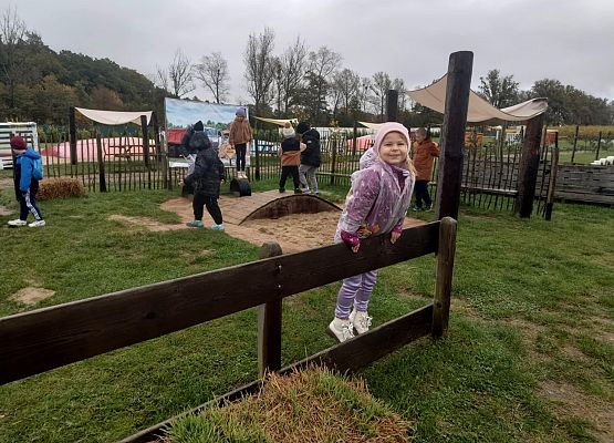 Grafika 19: Wycieczka Na Farmę Alexa