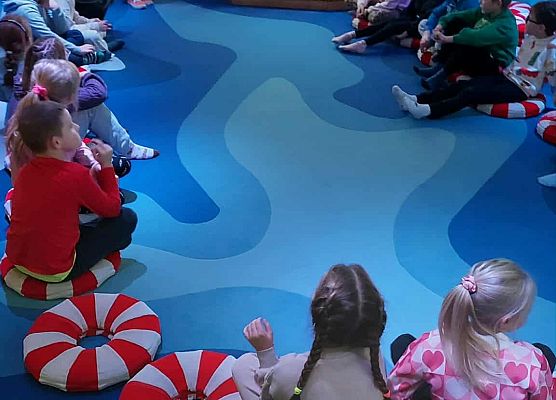 Wizyta klas 2-4 w Hevelianum w Gdańsku grafika