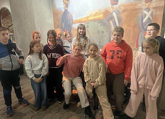 Wizyta klas 2-4 w Hevelianum w Gdańsku grafika