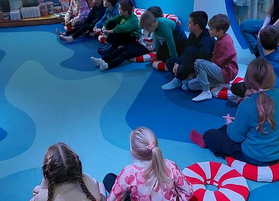 Wizyta klas 2-4 w Hevelianum w Gdańsku grafika