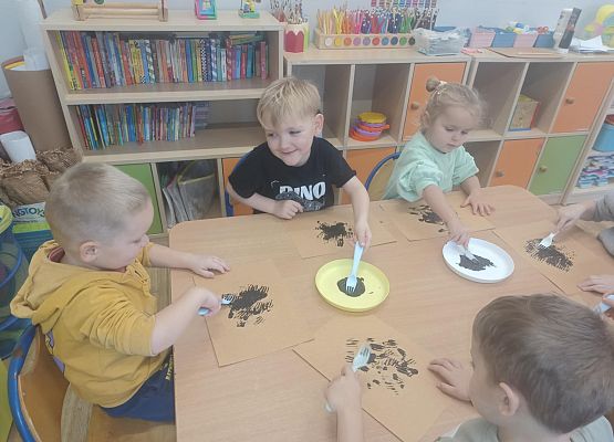 Grafika 17: Dzień Pluszowego Misia w naszym przedszkolu