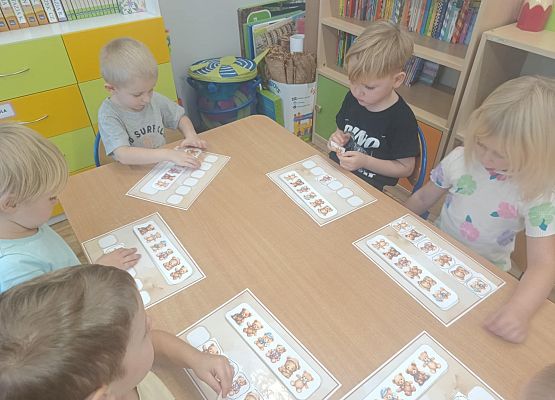 Grafika 11: Dzień Pluszowego Misia w naszym przedszkolu