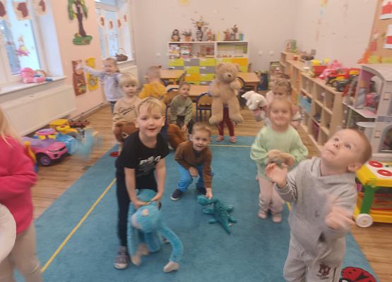 Grafika 23: Dzień Pluszowego Misia w naszym przedszkolu