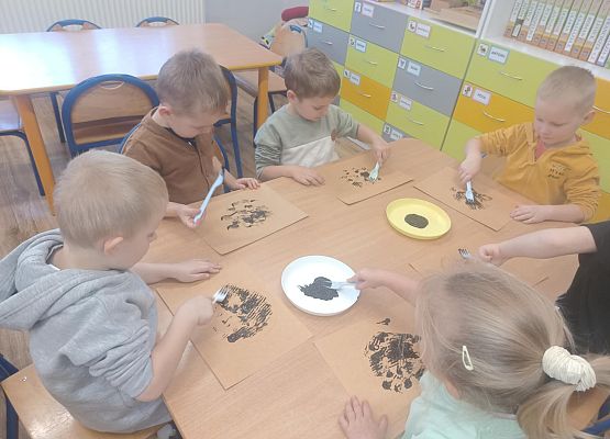 Grafika 21: Dzień Pluszowego Misia w naszym przedszkolu