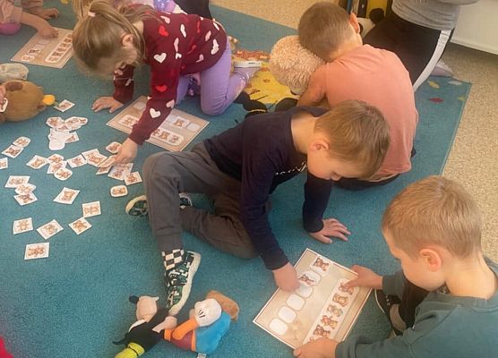 Grafika 37: Dzień Pluszowego Misia w naszym przedszkolu