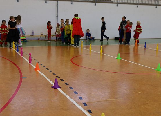 Grafika 48: Bal Jesienny