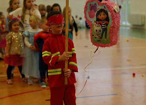 Grafika 75: Bal Jesienny