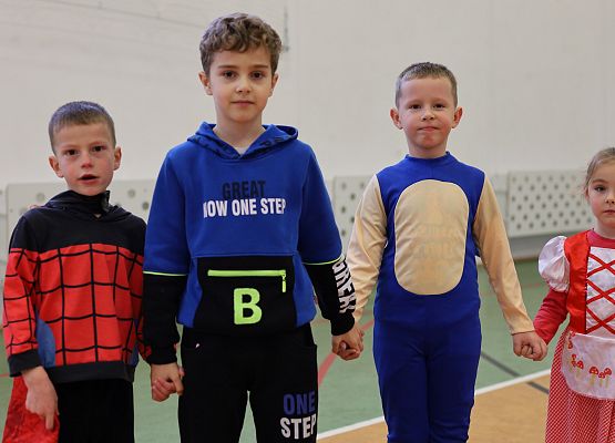 Grafika 10: Bal Jesienny