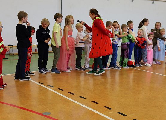 Grafika 40: Bal Jesienny