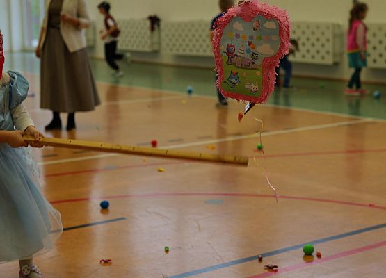 Grafika 79: Bal Jesienny