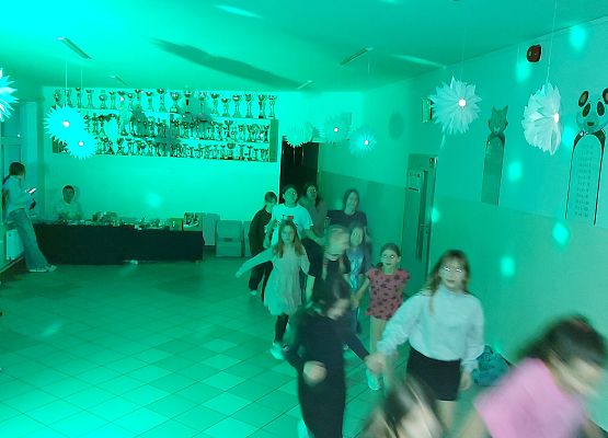 Grafika 8: Zabawa Andrzejkowa klas IV-VIII (26 listopada 2025 r.)