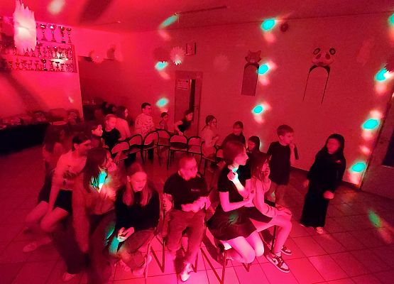 Grafika 12: Zabawa Andrzejkowa klas IV-VIII (26 listopada 2025 r.)