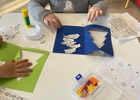 Grafika 3: Kartki świąteczne dla seniorów z Domu Pomocy Społecznej