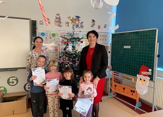 Grafika 8: Rozstrzygnięcie konkursu „Najpiękniejsza kartka bożonarodzeniowa”
