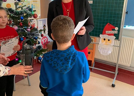 Grafika 9: Rozstrzygnięcie konkursu „Najpiękniejsza kartka bożonarodzeniowa”