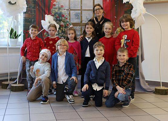 Wigilijne spotkania w szkole grafika