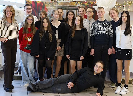 Wigilijne spotkania w szkole grafika