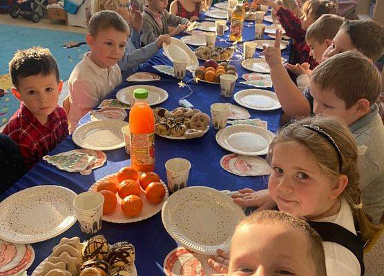 Grafika 9: Wigilia w przedszkolu