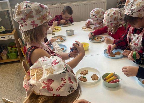 Grafika 19: Wigilia w przedszkolu